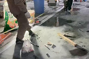 资阳地下车库堵漏施工视频